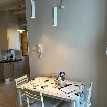 Moni's House Gravedona