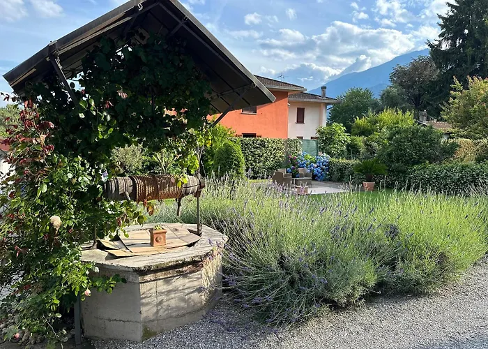 Apartment Moni's House *